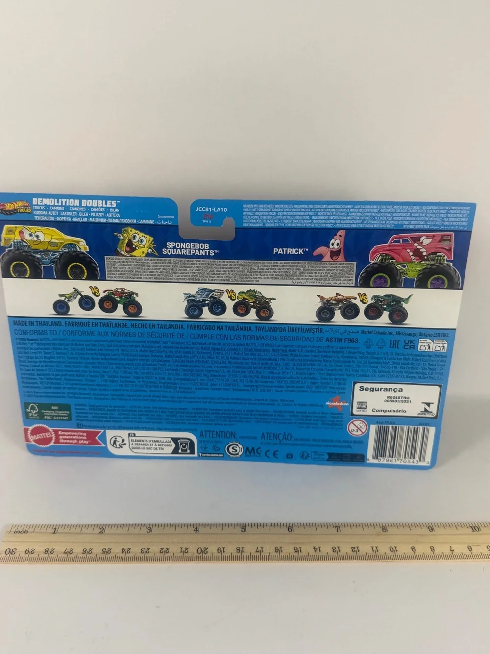 Hot Wheels Monster Trucks Demolition Doubles SpongeBob Squarepants and Patrick